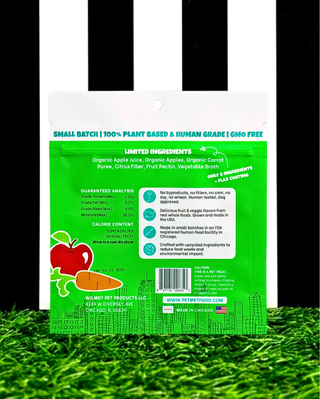 petipet apples carrots organic plant based fruit veggie dog treat back